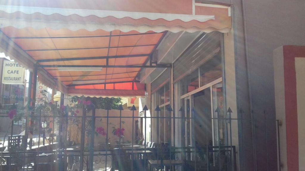Maison D'Hotes Afoulki Tafraout Luaran gambar